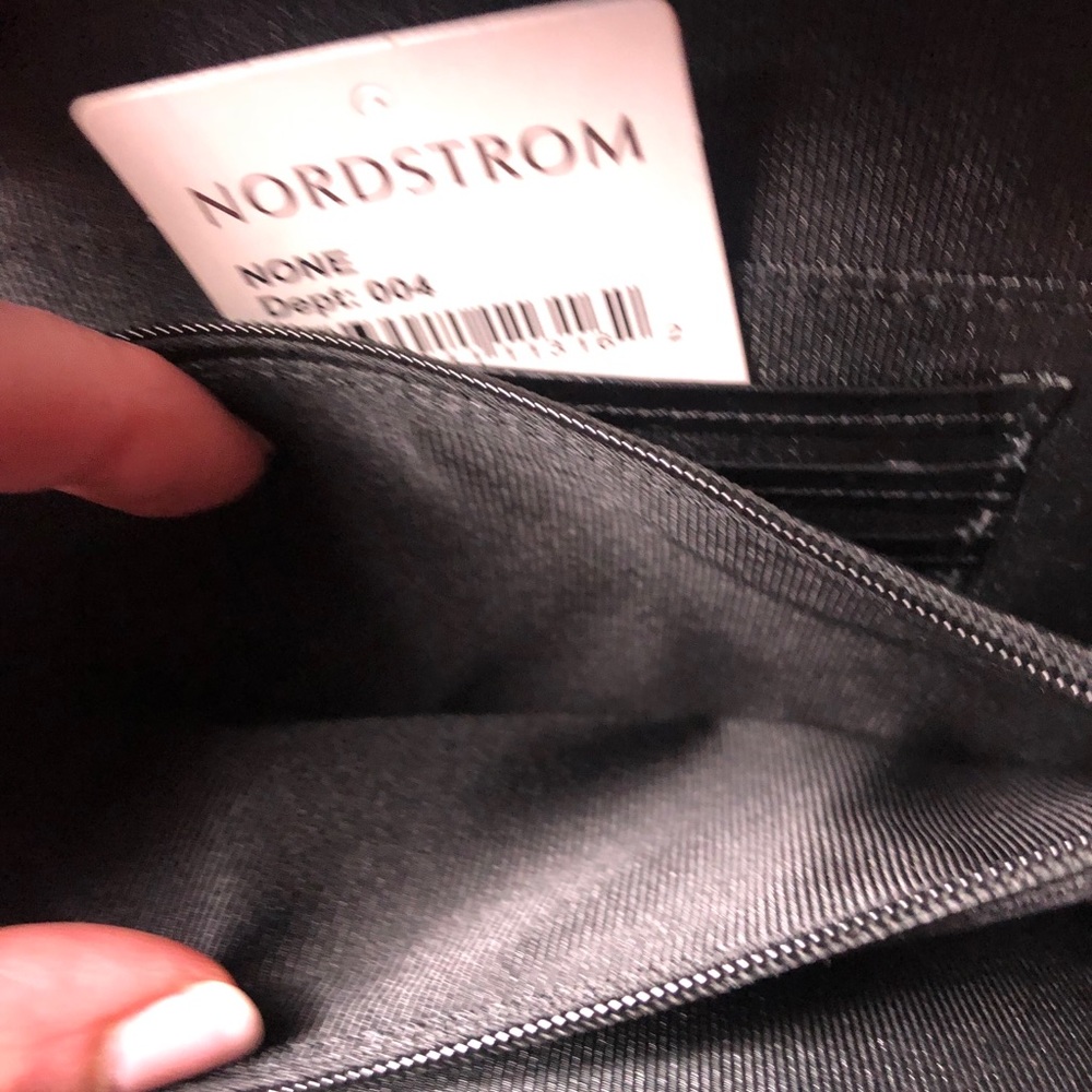 Halogen Crossbody - Picture 4 of 7